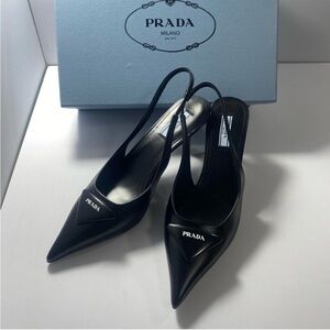 Women’s Prada heels with box